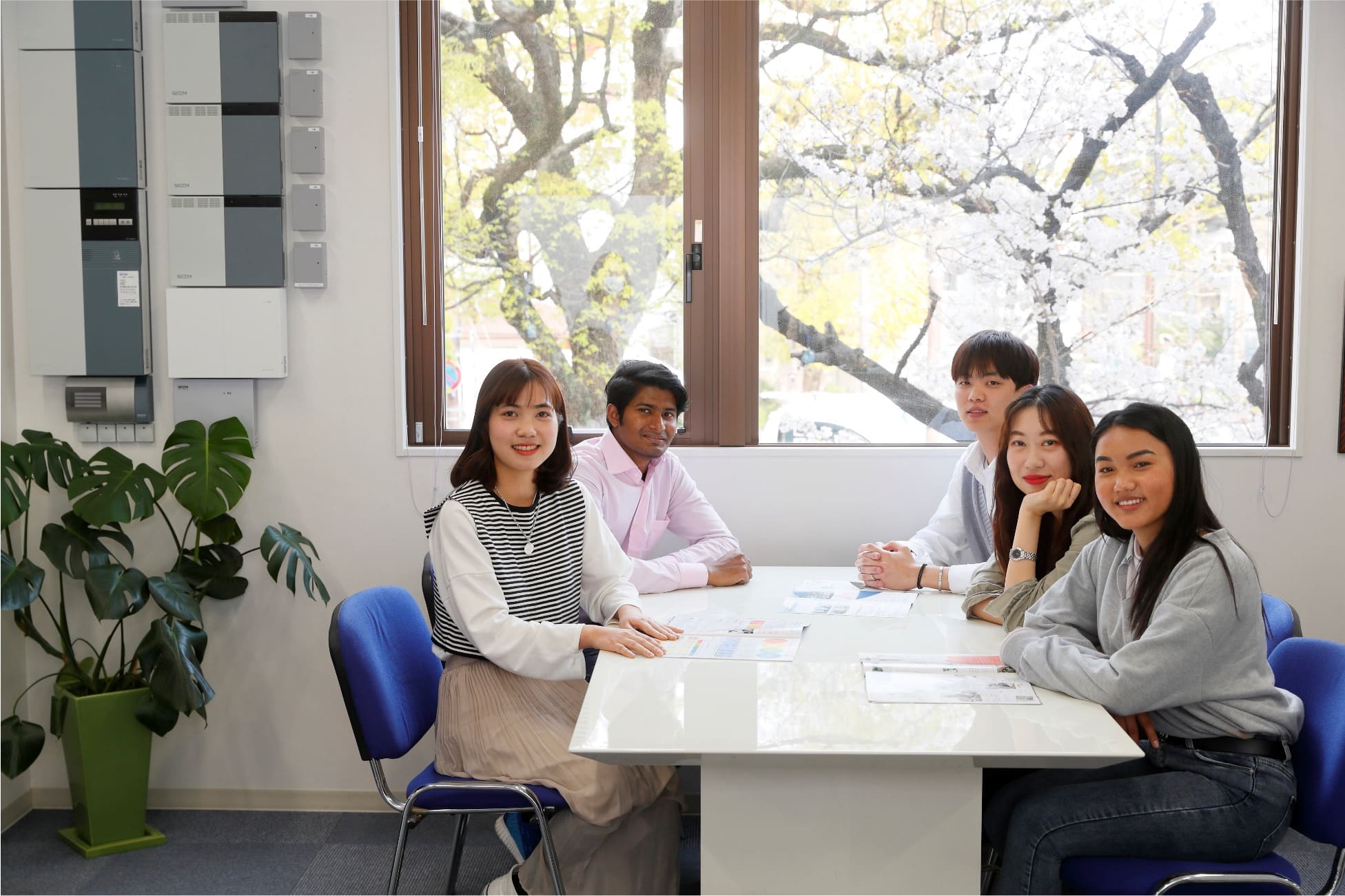 神戸国際語言学院 学生