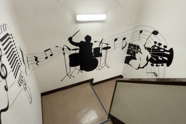 HESED東京芸術文理学院 _階段