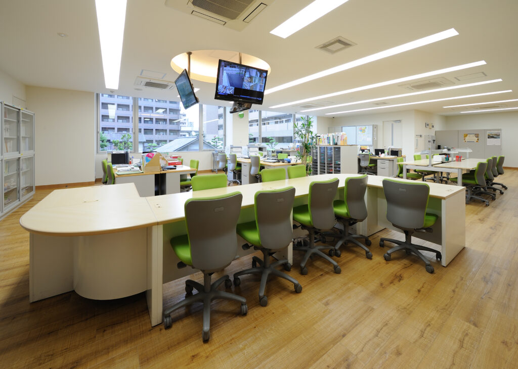 FLA学院　教室1