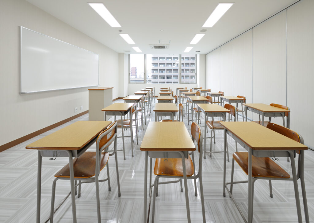 FLA学院　教室2