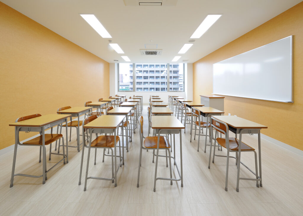 FLA学院　教室3