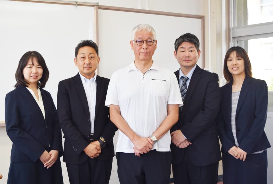 やかげビジネスカレッジ日本語学校-教員