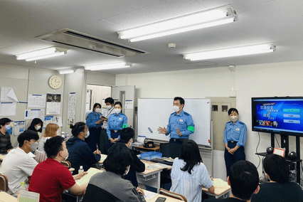 東京千代田日本語学校 警察