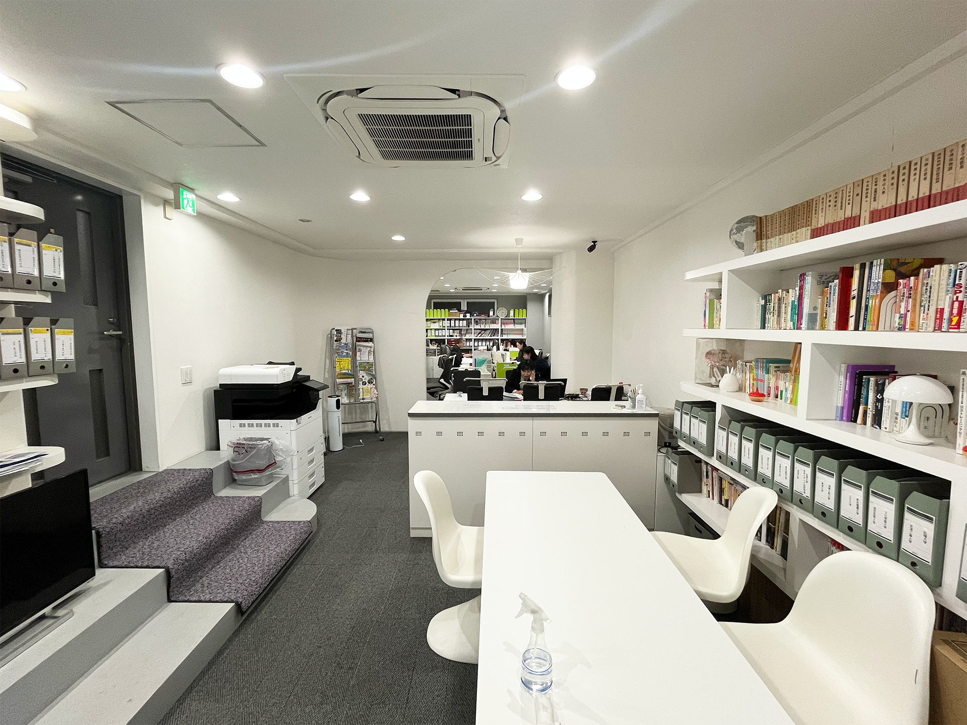 明新日本語学校新宿校_教務室