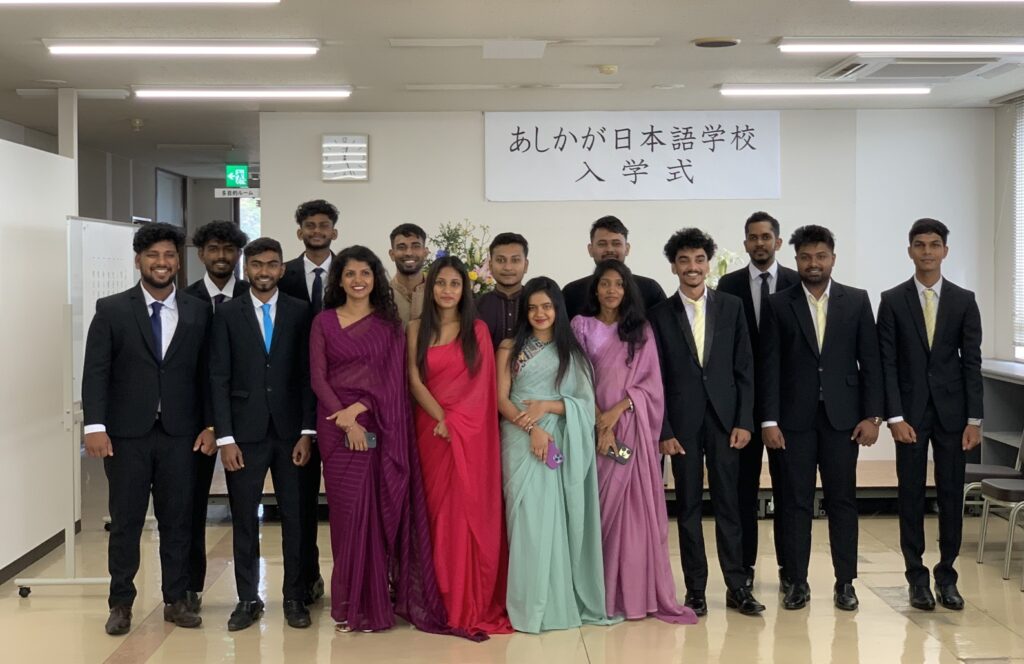 あしかが日本語学校_入学式