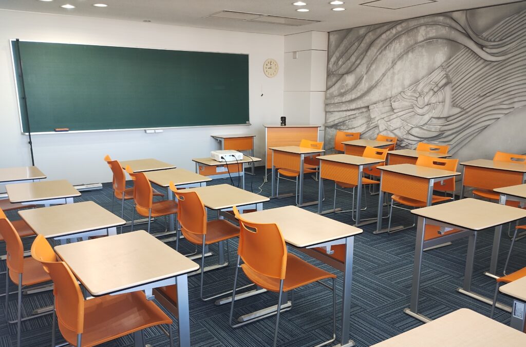 学校法人敬心学園_教室