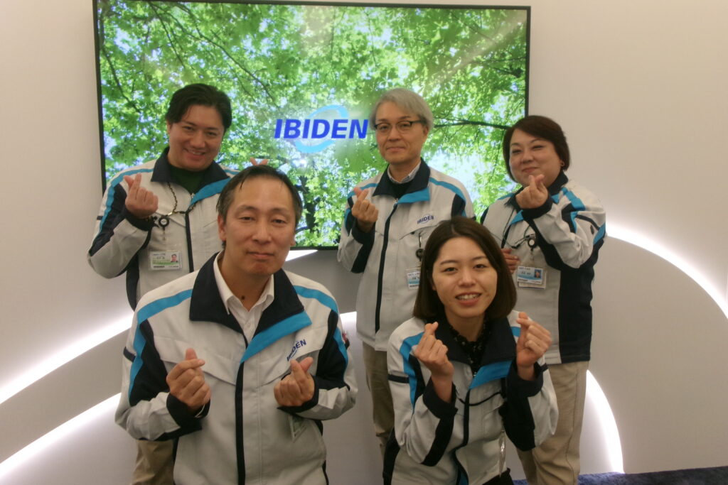 イビデンヒューマンネットワーク株式会社　集合写真