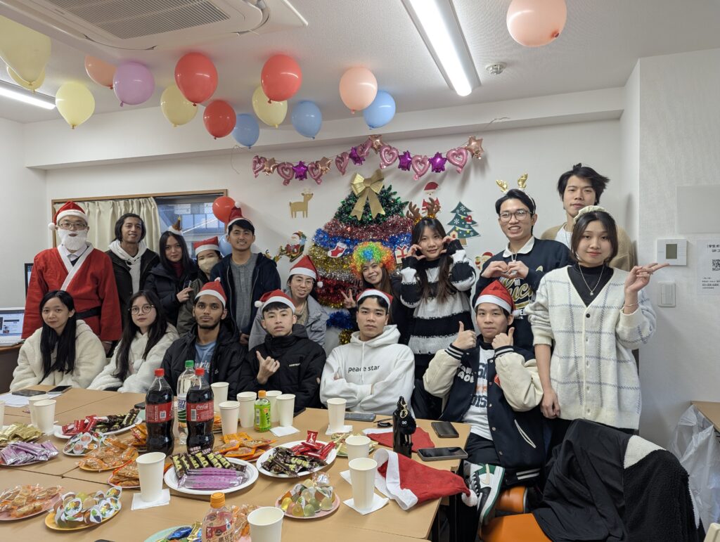日創千葉松戸日本語学校_クリスマスパーティー