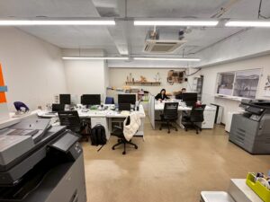 西東京国際カレッジ_事務所