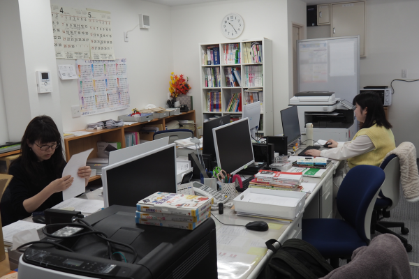 あおもり日本語学園 事務室