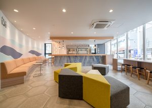 ISIキャリア外語アカデミー高田馬場校　カフェ