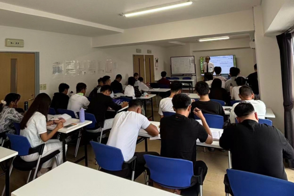 UTSUGI国際日本語学院授業5